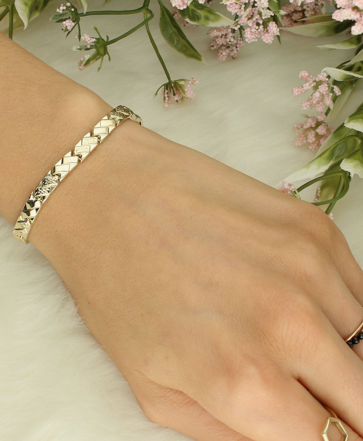 Bransoletka złota grawerowana próba 375, BR 4228 375.jpg